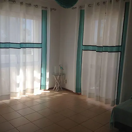 Apartamento Pe Na Areia * Monte Gordo